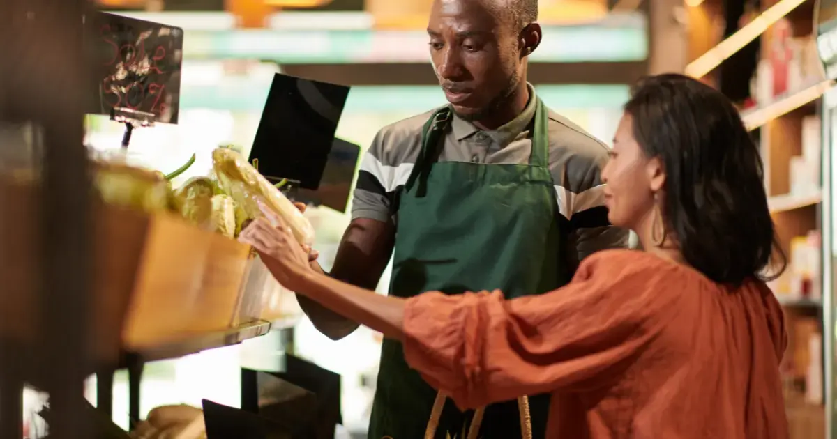 Improve Grocery Store Customer Service: 5 Tips & Tools